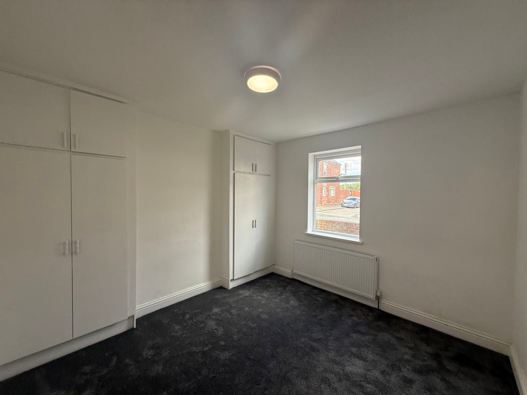 Property image 4 of 9
