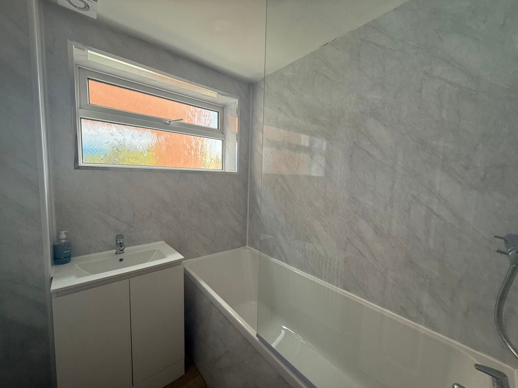 Property image 9 of 9