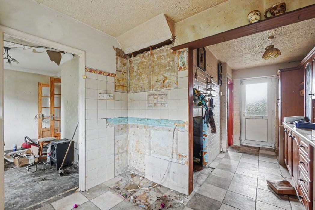Property image 7 of 23