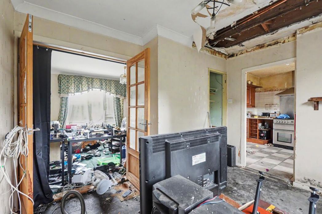 Property image 8 of 23