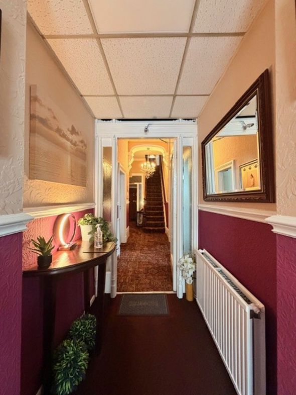 Property image 4 of 27