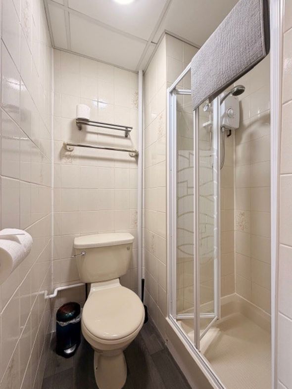 Property image 22 of 27