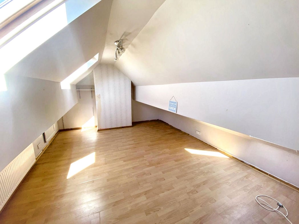 Property image 5 of 13