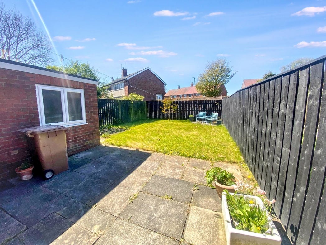 Property image 8 of 13
