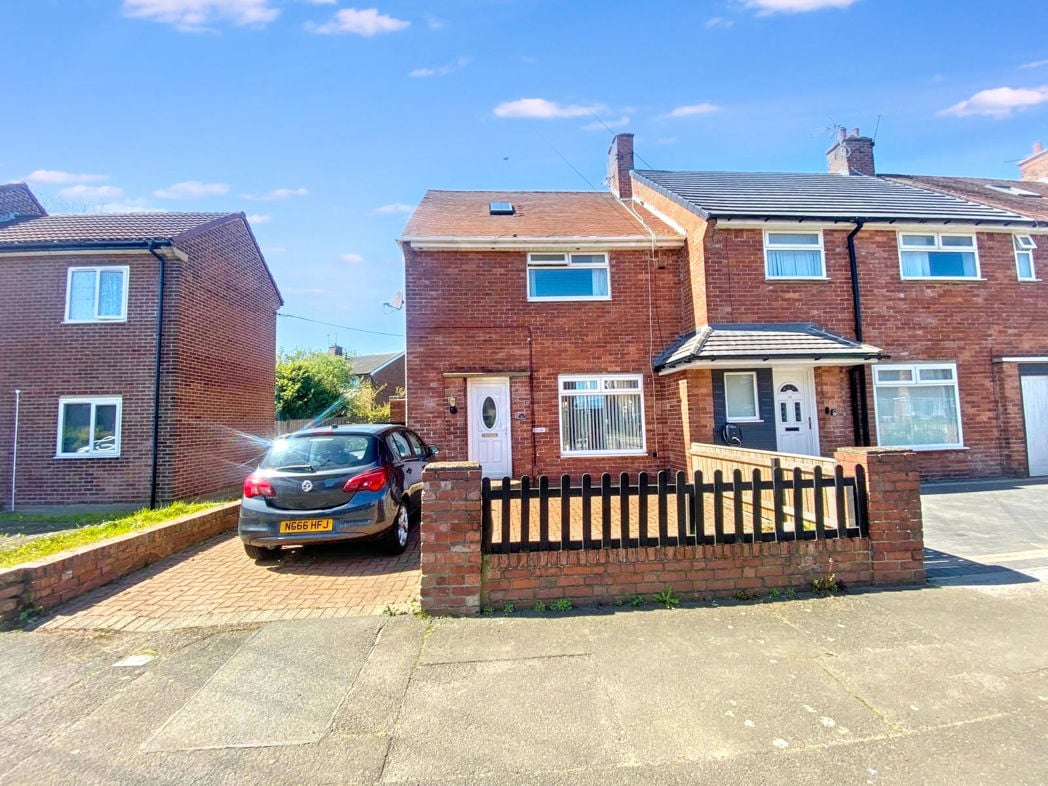 Property image 11 of 13