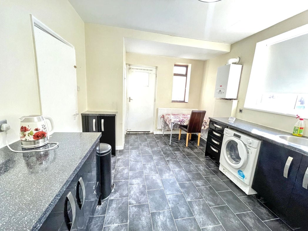 Property image 4 of 10