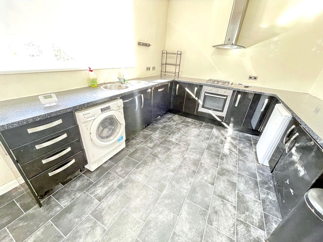 Property image 5 of 10