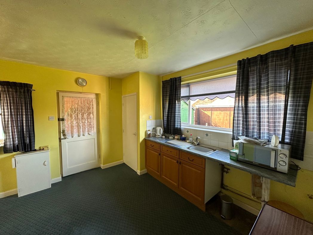 Property image 27 of 75