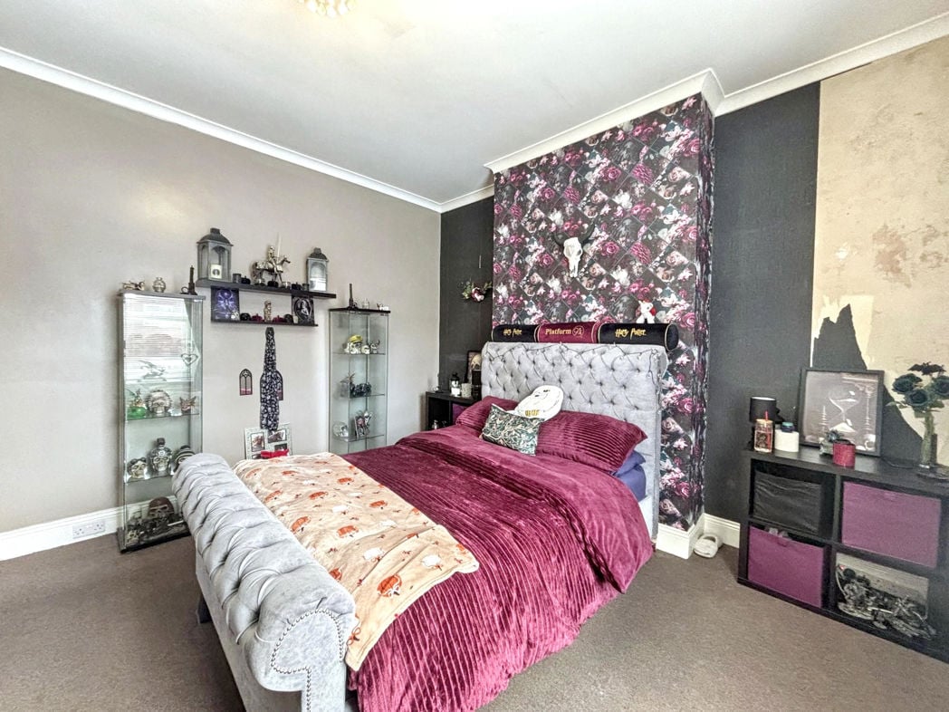 Property image 10 of 16