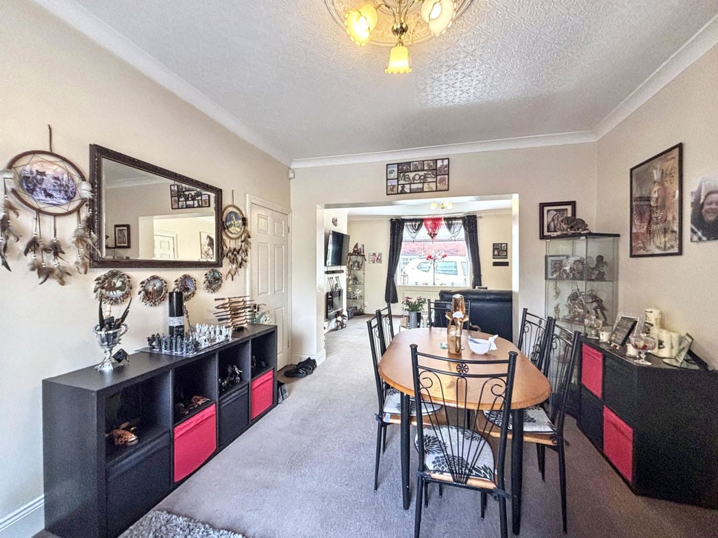 Property image 6 of 16