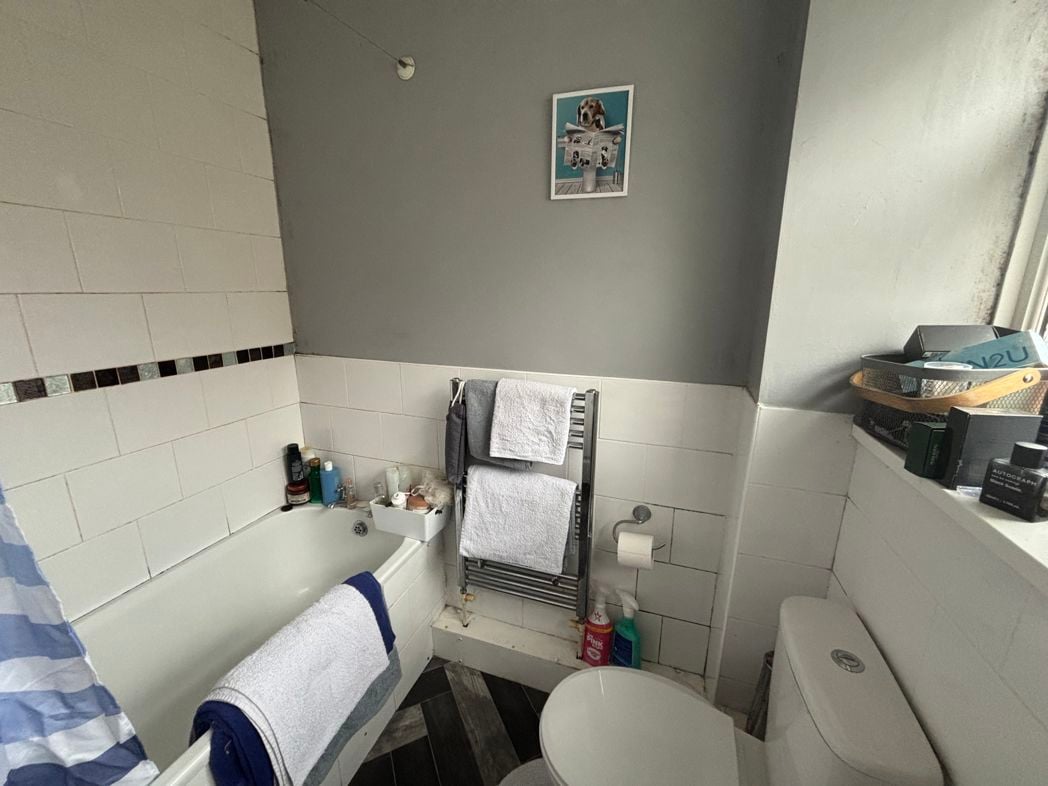 Property image 10 of 11