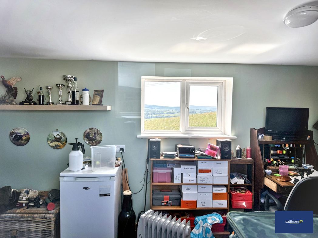 Home Office (Outbuilding 3)