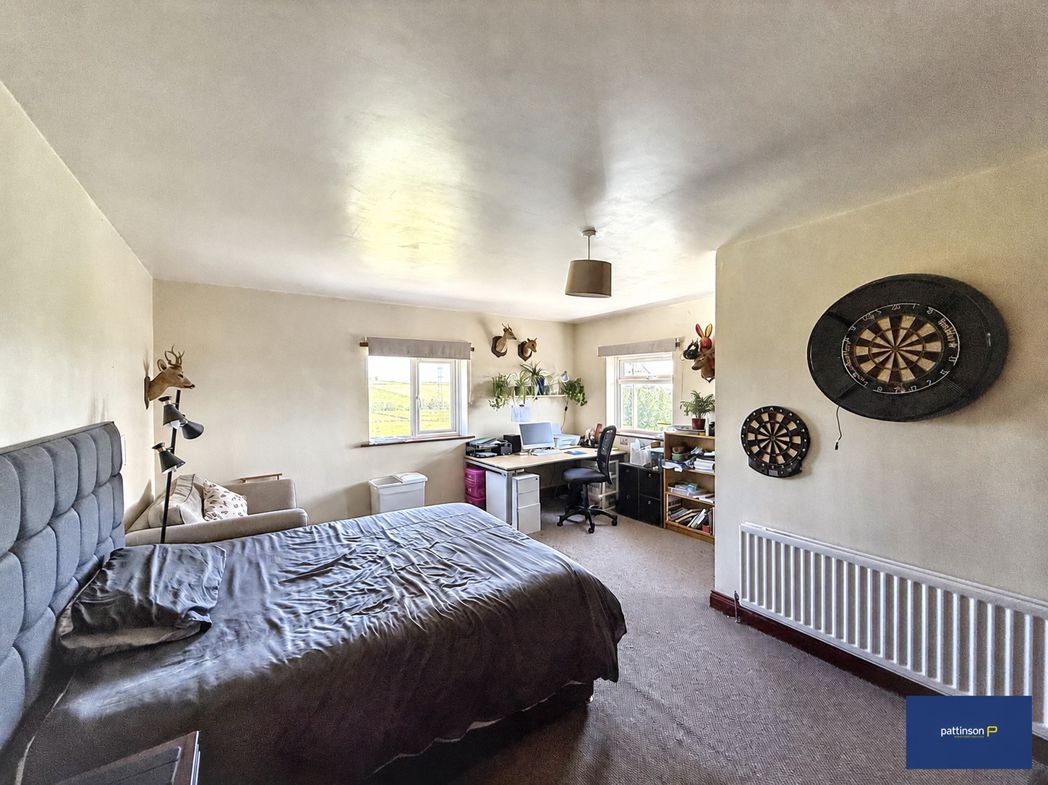 Master Bedroom (Bed 1 Cottage)