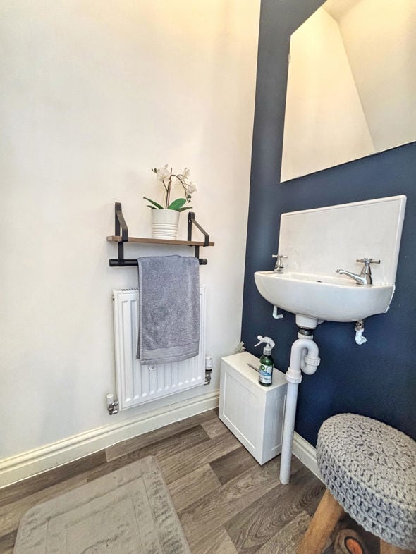 Property image 7 of 17