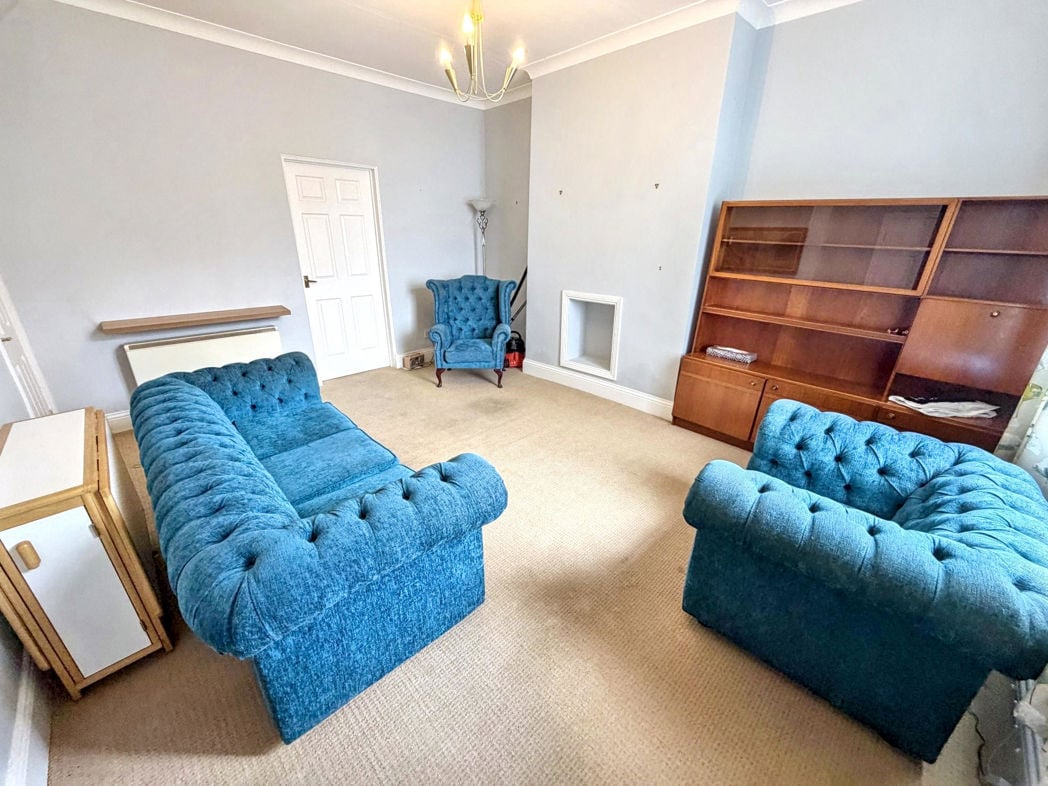 Property image 5 of 17