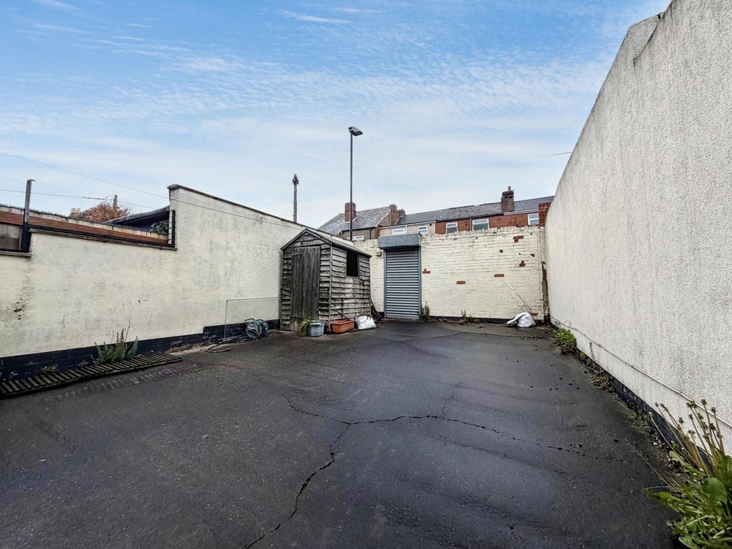 Property image 17 of 17