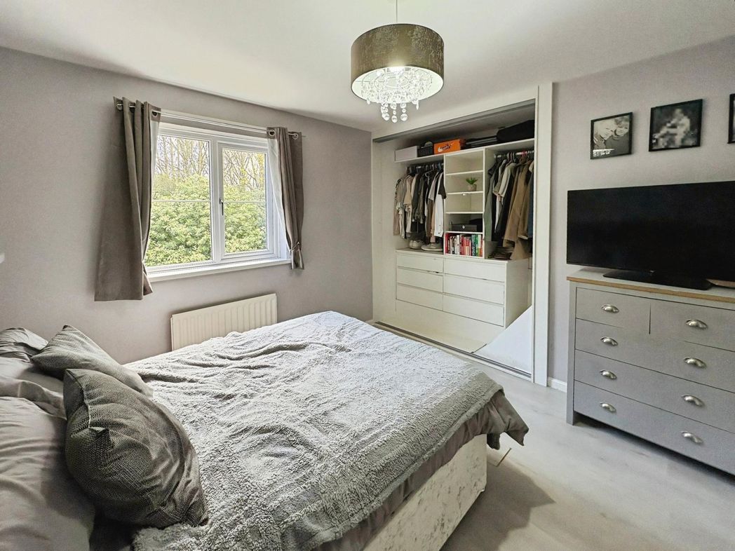 Property image 12 of 26