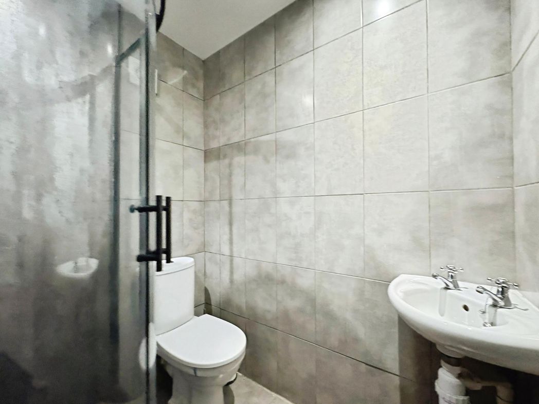 Property image 20 of 26