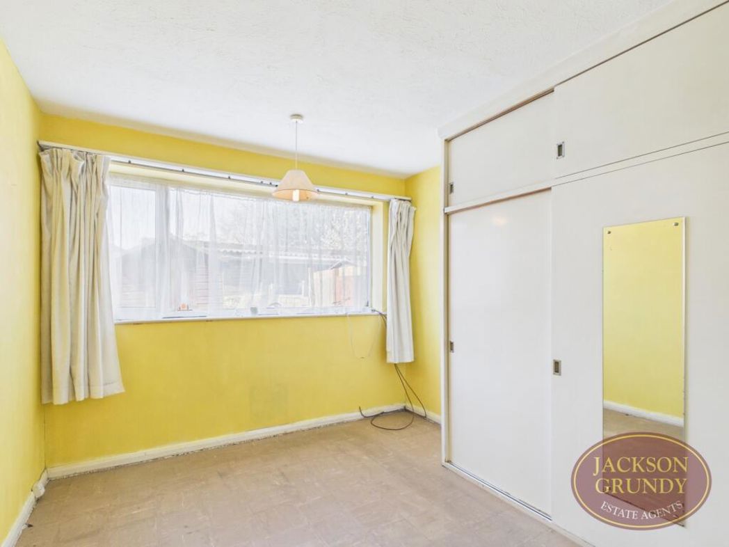 Property image 4 of 12