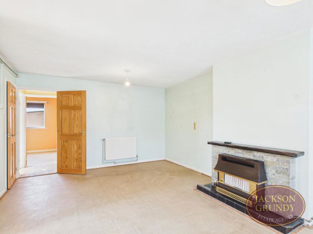 Property image 2 of 12