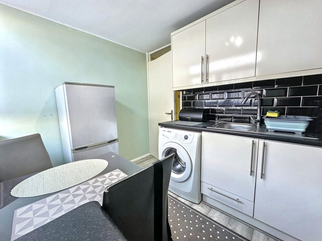Property image 4 of 10