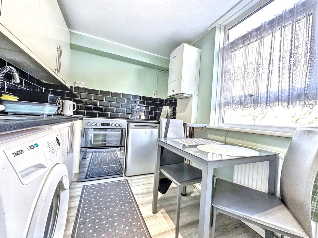 Property image 3 of 10