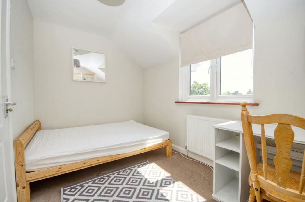 Property image 7 of 12