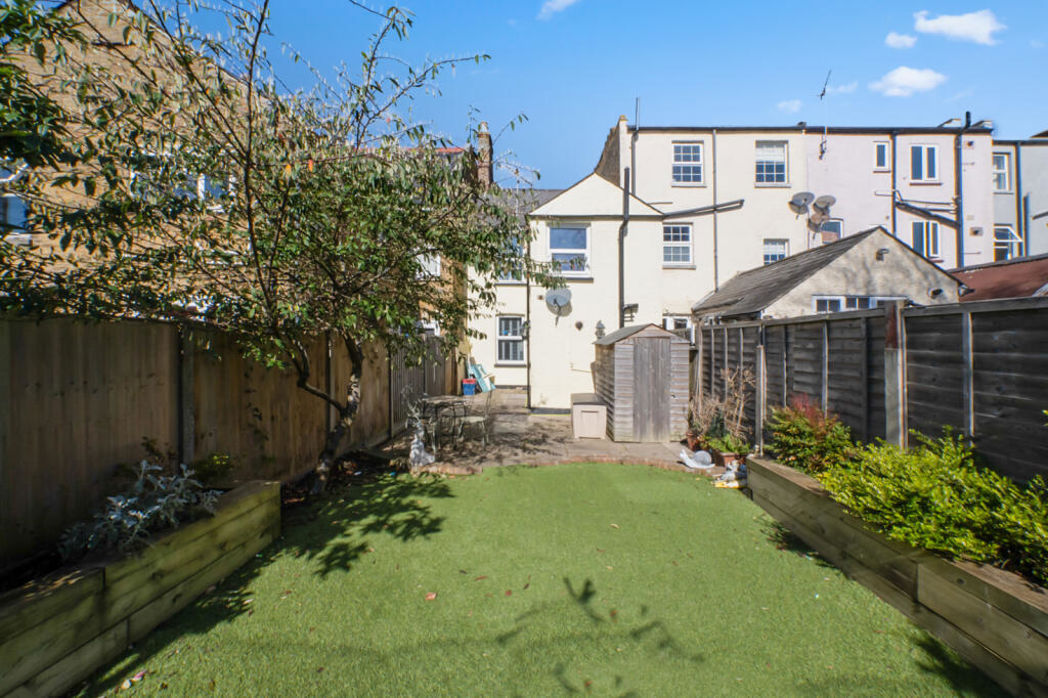 Property image 11 of 11