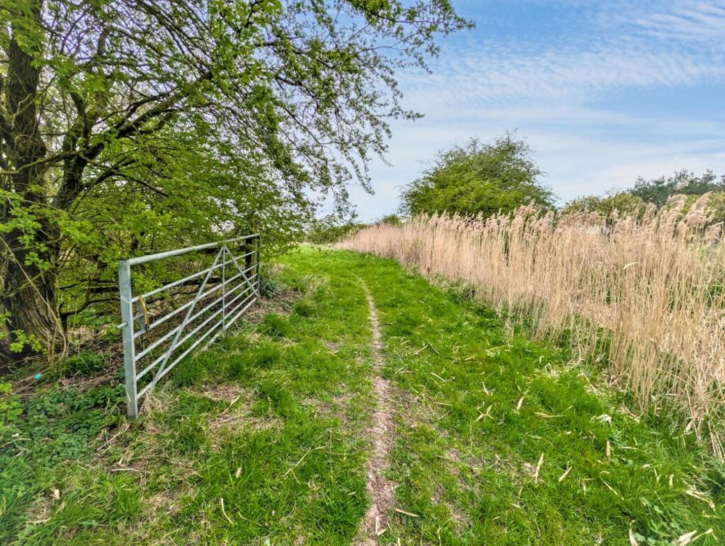 land on the north side of, Skegness, Lincolnshire, PE24 4PW