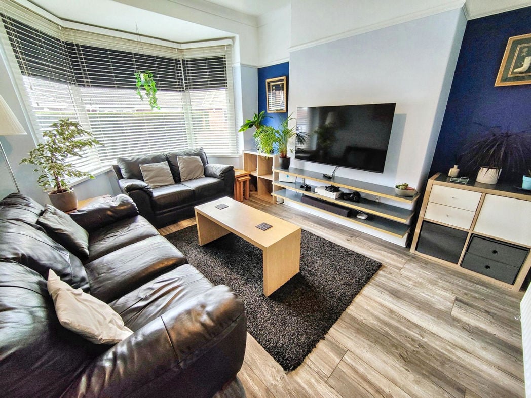 Property image 4 of 12