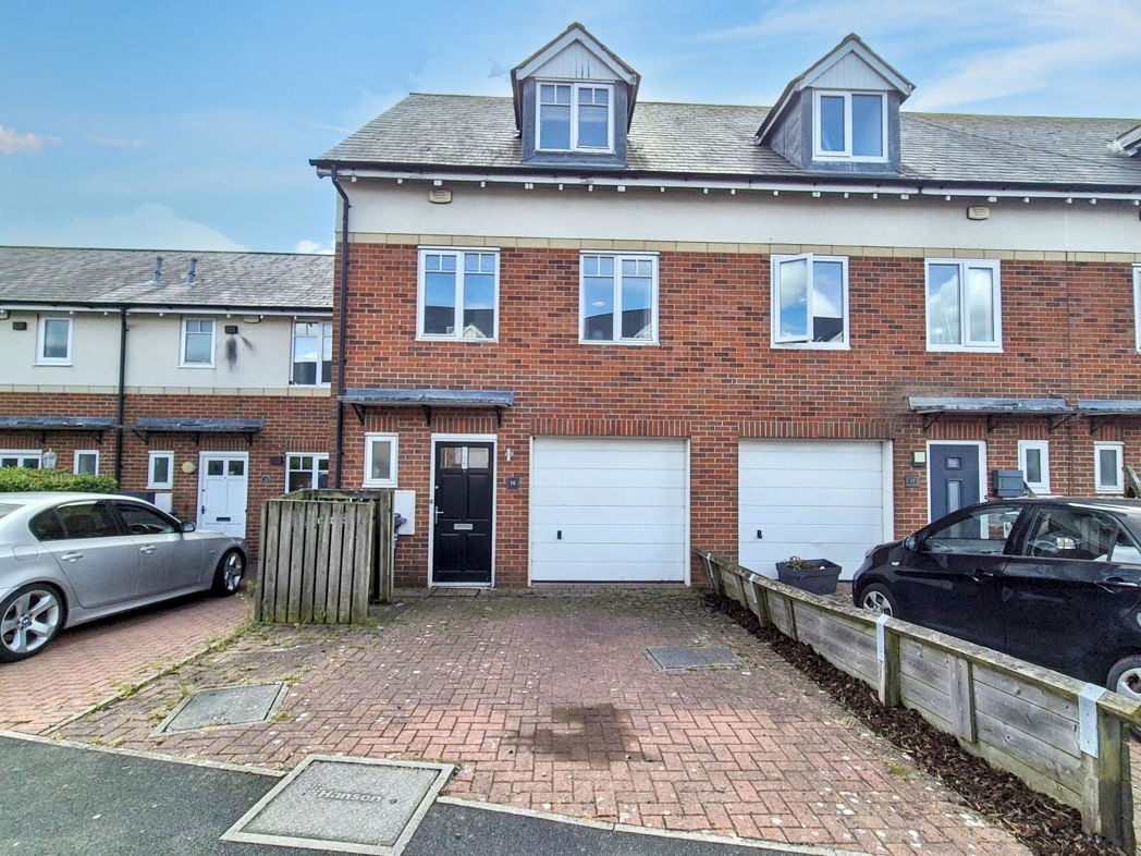Property image 1 of 23