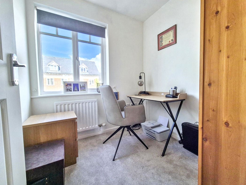 Property image 14 of 23