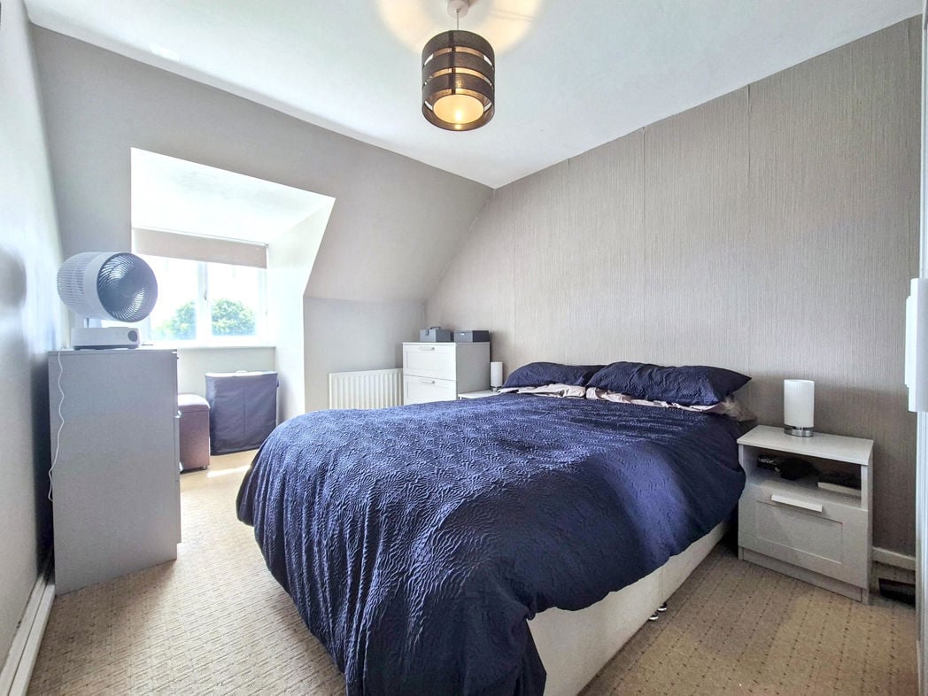 Property image 16 of 23