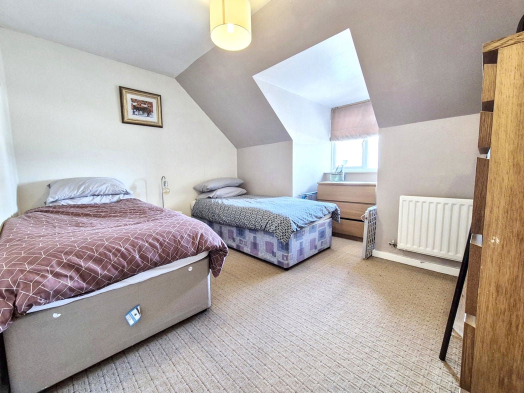 Property image 18 of 23