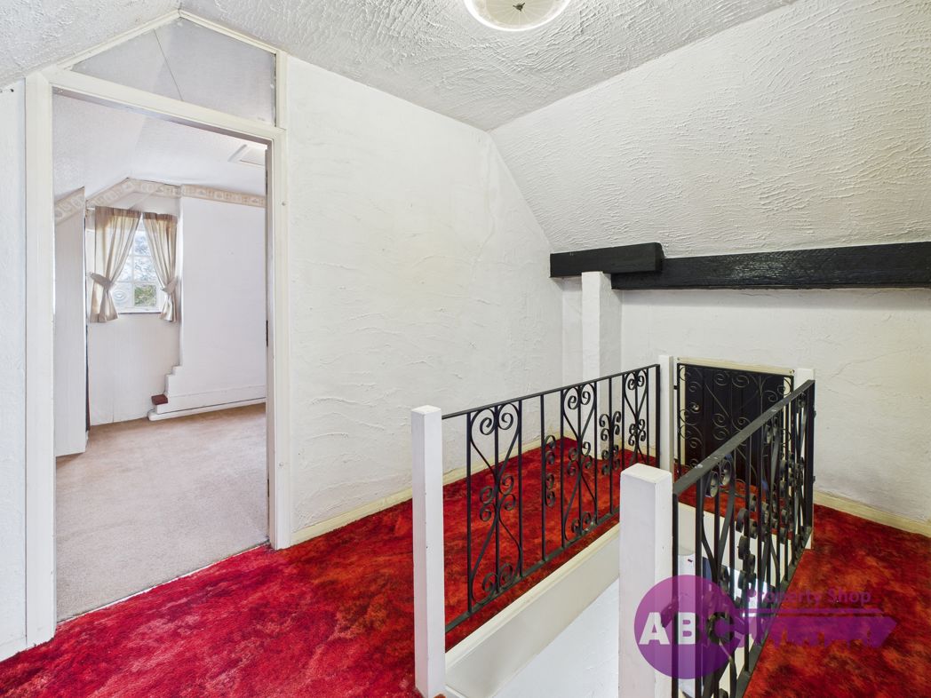 Property image 15 of 27