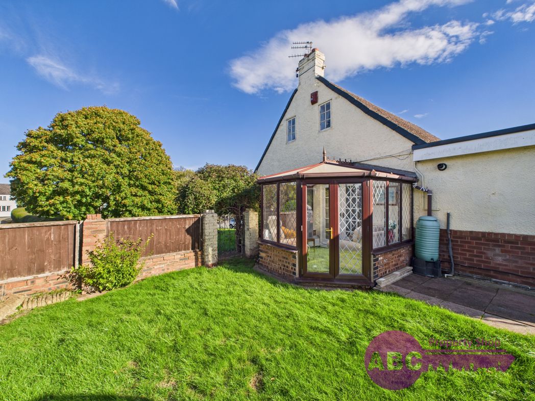 Property image 23 of 27