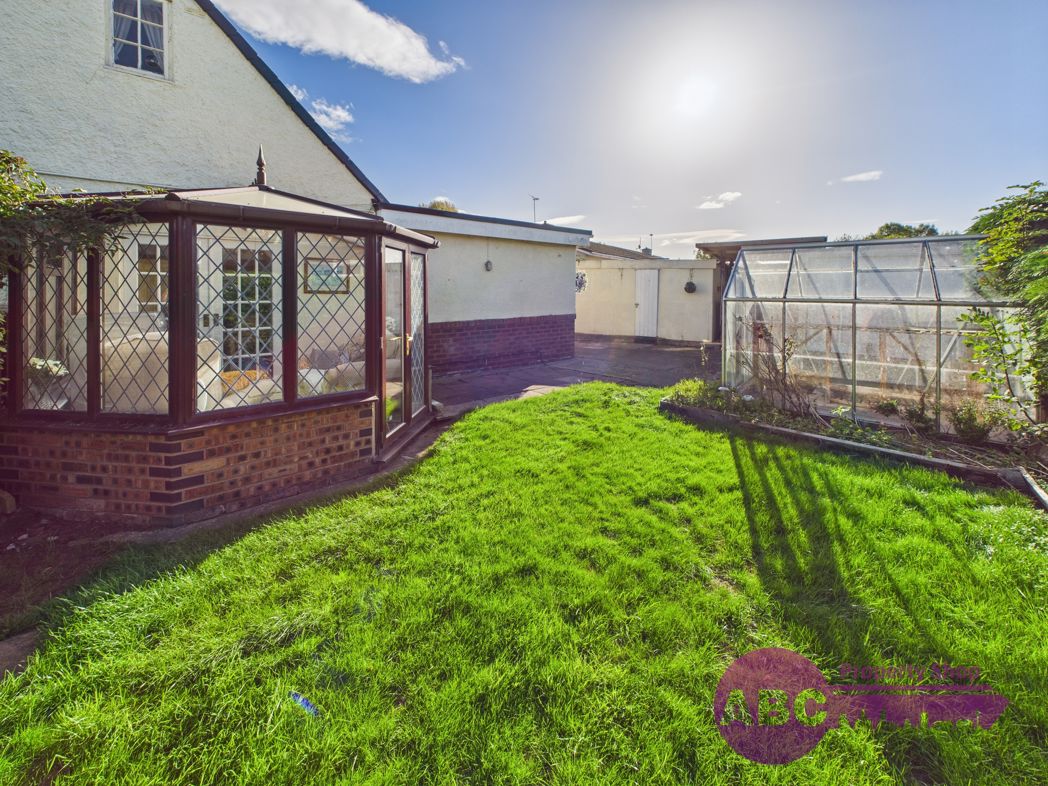 Property image 24 of 27