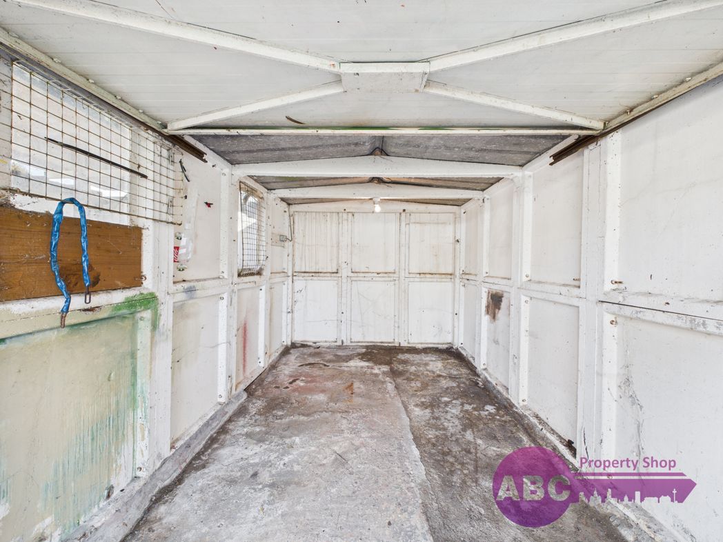Property image 27 of 27