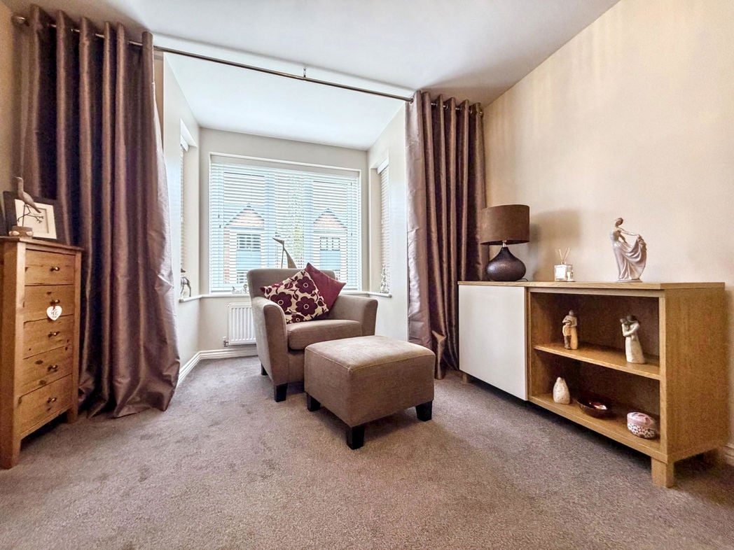 Property image 7 of 32