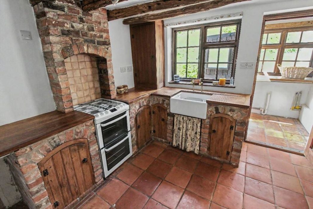 Property image 3 of 21
