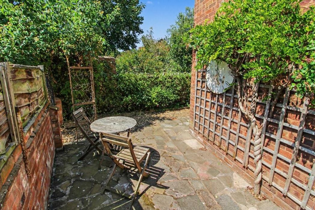 Property image 8 of 21