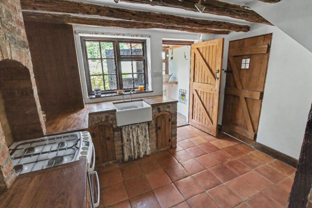 Property image 10 of 21