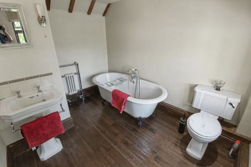 Property image 12 of 21