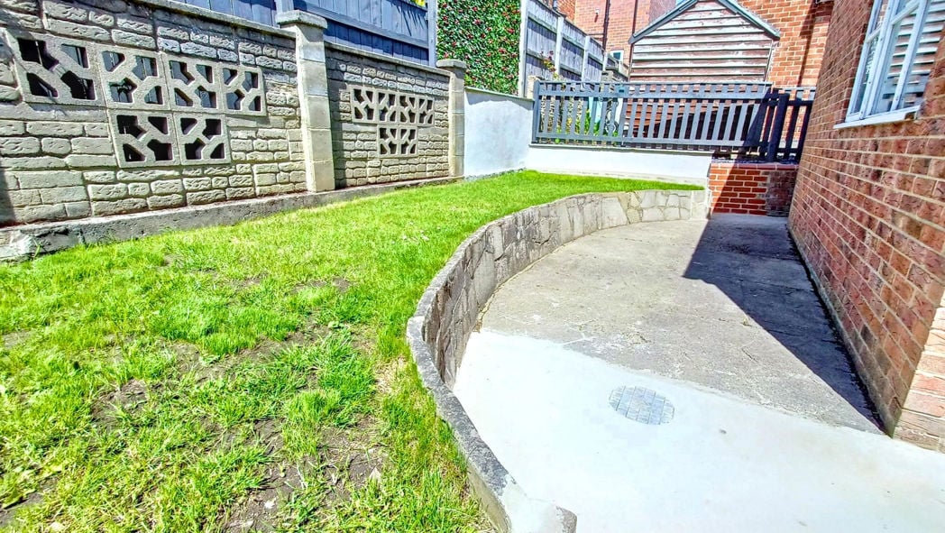 Property image 14 of 18