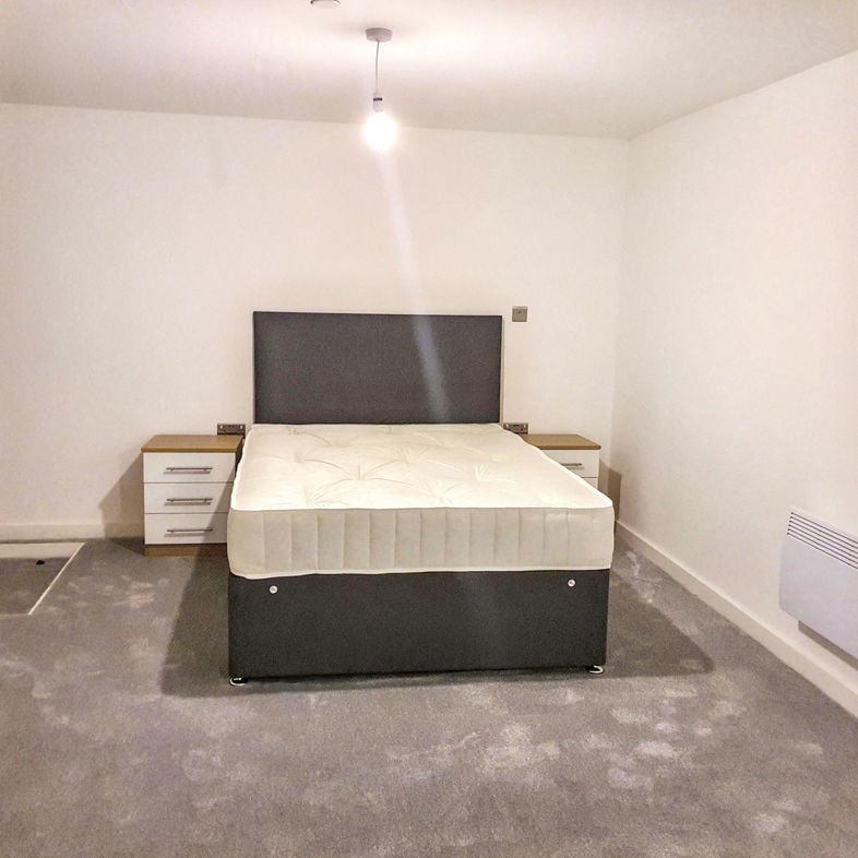 Property image 7 of 8