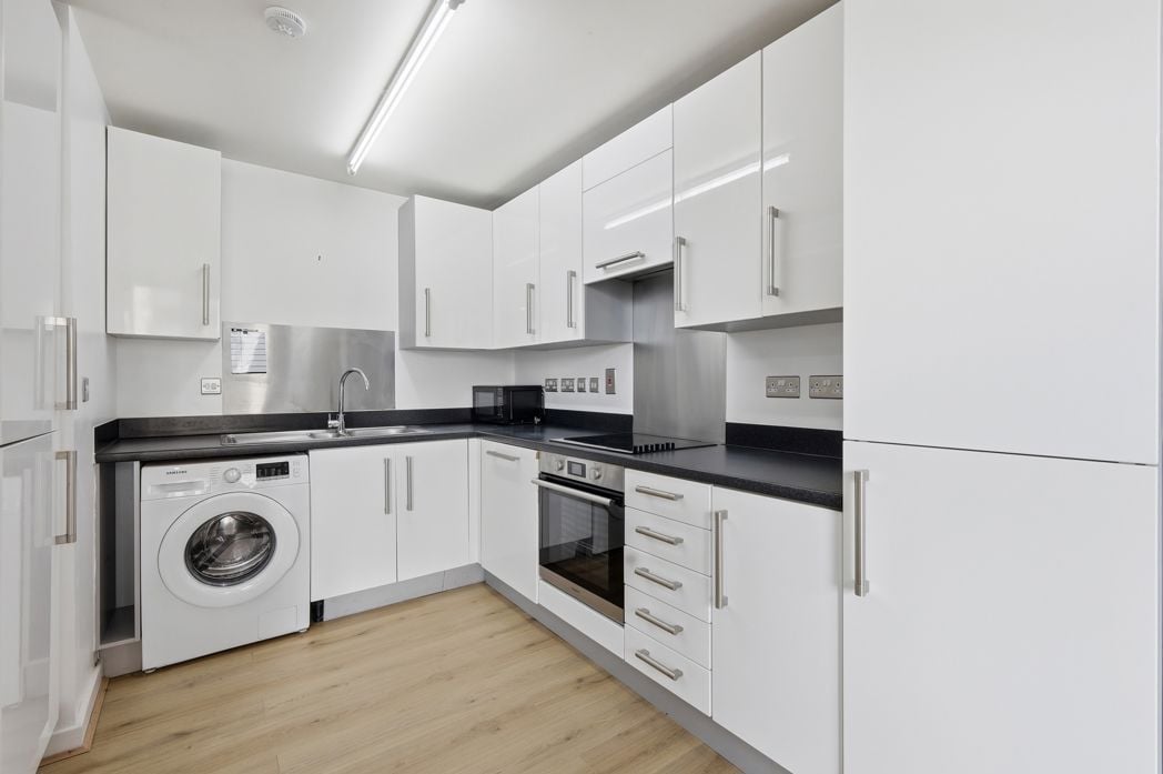 Property image 6 of 12