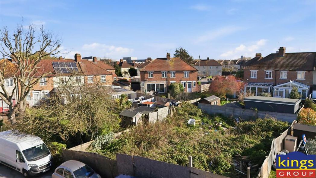Property image 7 of 22