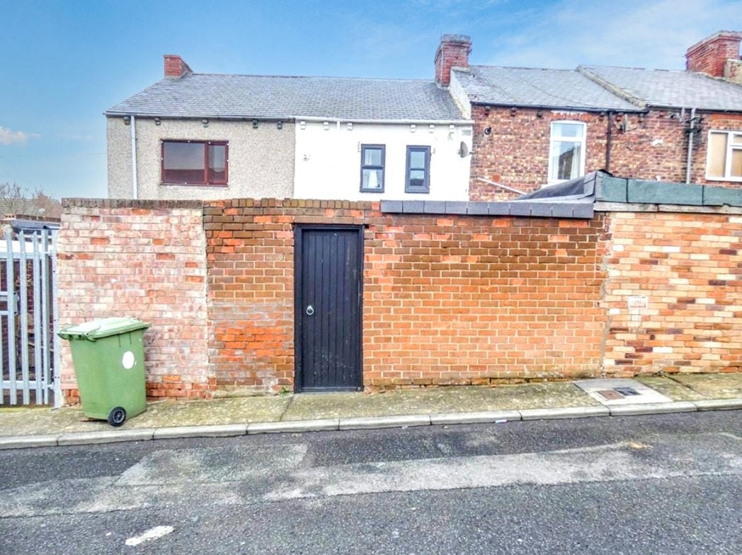 Property image 22 of 23