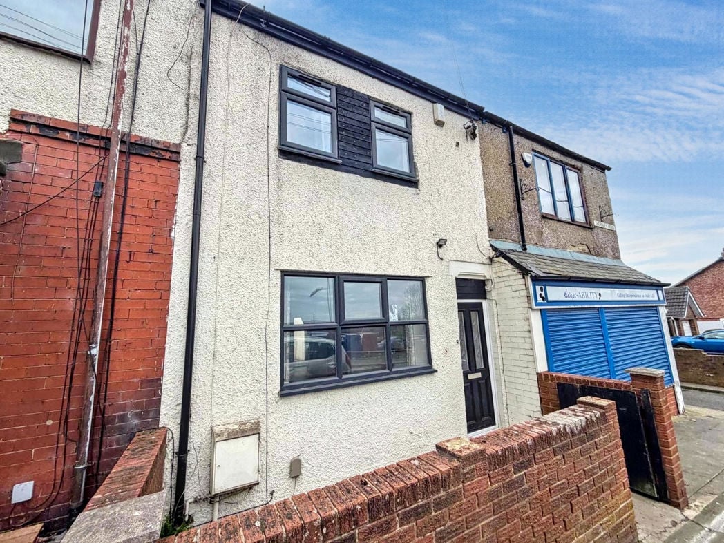 Property image 2 of 23