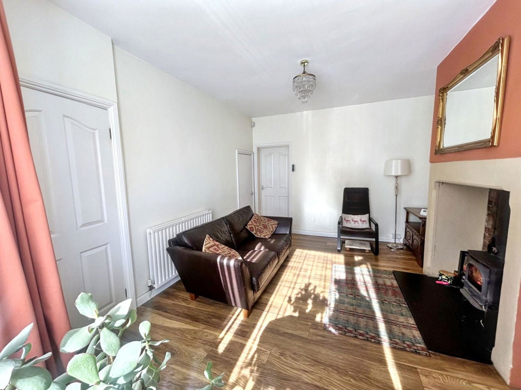 Property image 3 of 12
